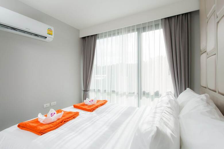 Aparthotel 6th Avenue Surin Beach