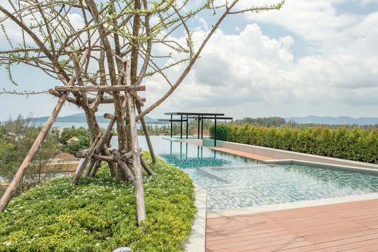 Aparthotel 6th Avenue Surin Beach