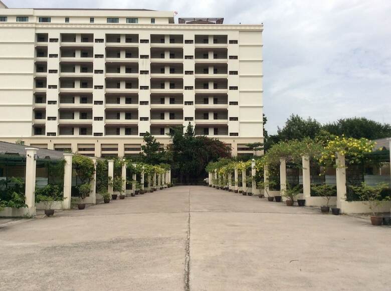 Hotel Money Resort