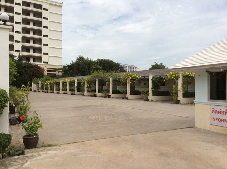 Hotel Money Resort