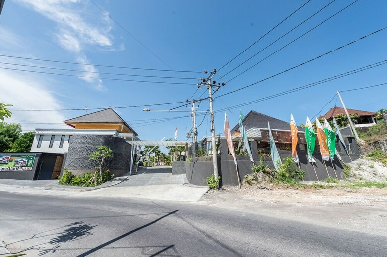 Hotel Airy Ungasan 7 Bali