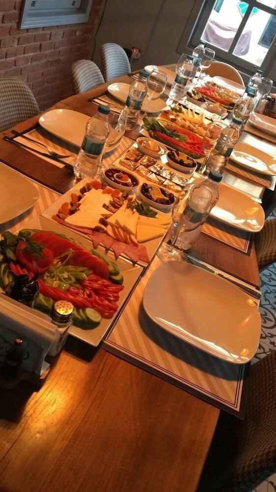Luna Boutique Hotel