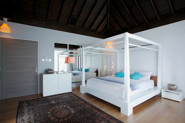 Bluesiam Villa
