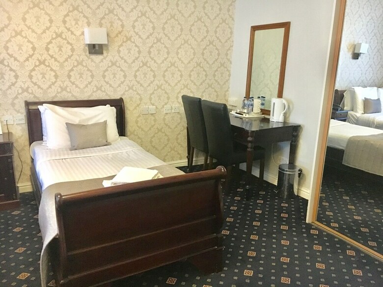 Best Western Normanton Park Hotel