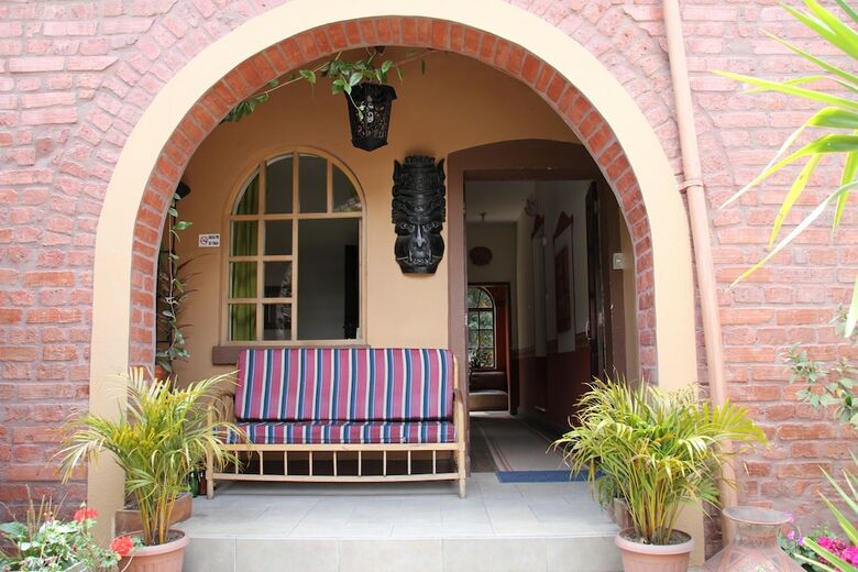 Arupo Bed And Breakfast