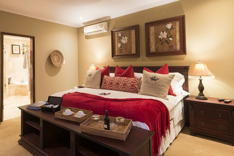 Hotel Five Burnham