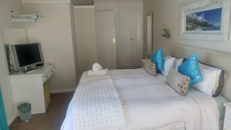 Hotel Dunkley House