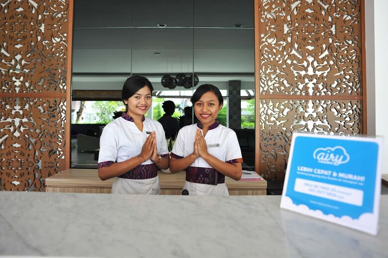 Hotel Airy Premier Ubud Simpang Hanoman Monkey Forest Bali