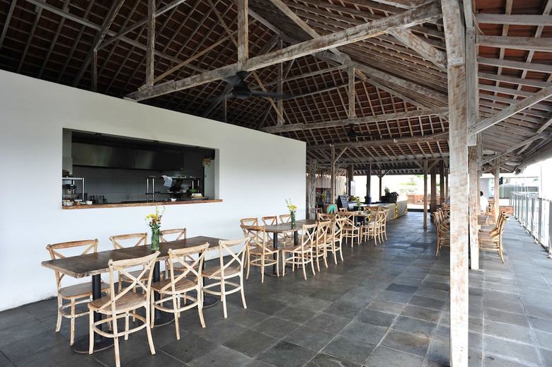 Hotel Airy Premier Ubud Simpang Hanoman Monkey Forest Bali
