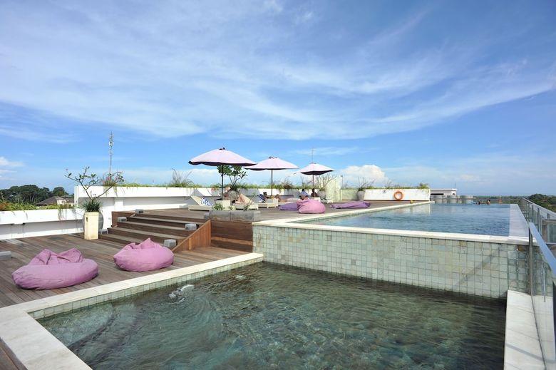 Hotel Airy Premier Ubud Simpang Hanoman Monkey Forest Bali