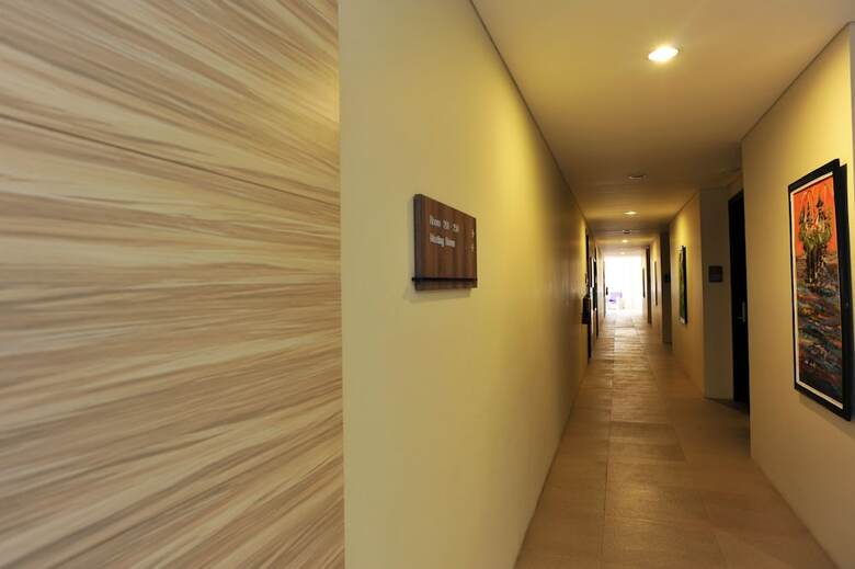 Hotel Airy Premier Ubud Simpang Hanoman Monkey Forest Bali