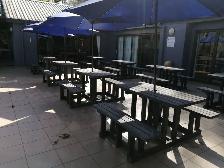 Hotel Ibis Place Guest House