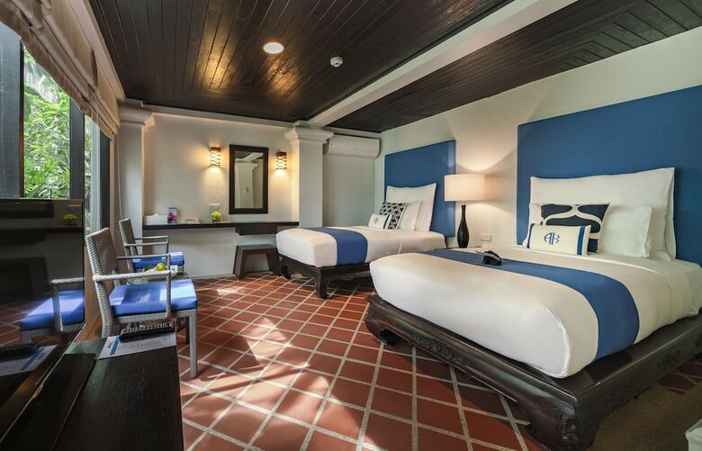 Hotel Akyra Beach Resort Phuket