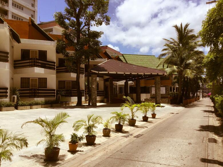Hotel Pattaya At Nine
