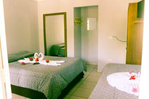 Hostal Pousada Angra Do Porto