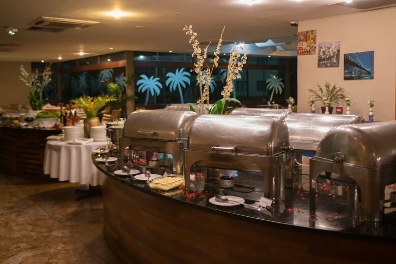 Hotel Marulhos Suites E Resort