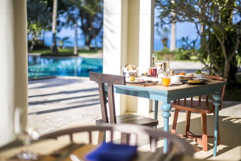 Hotel X2 Khao Lak Anda Mani Resort