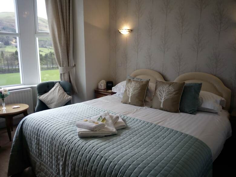 Hotel Link House