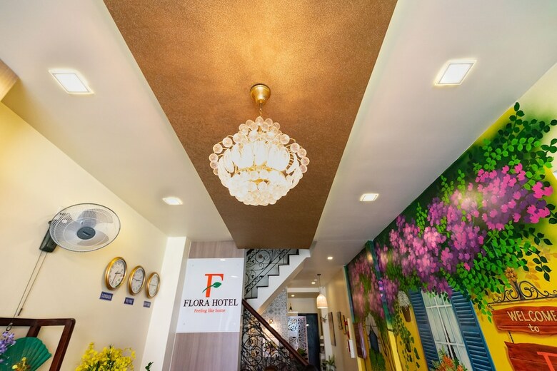 Flora Hotel Hue