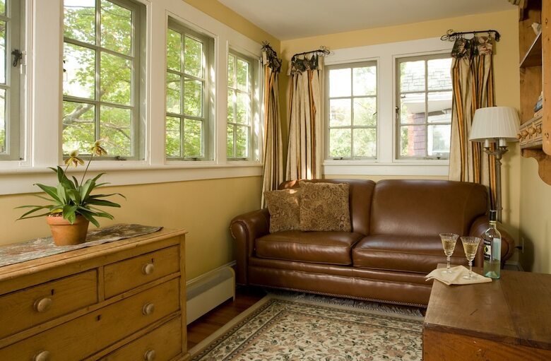 Bed & Breakfast 1889 Whitegate Inn & Cottage