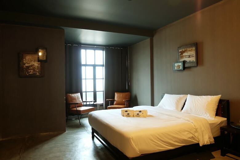 Hostal Rider Bedroom Hostel & Cafe