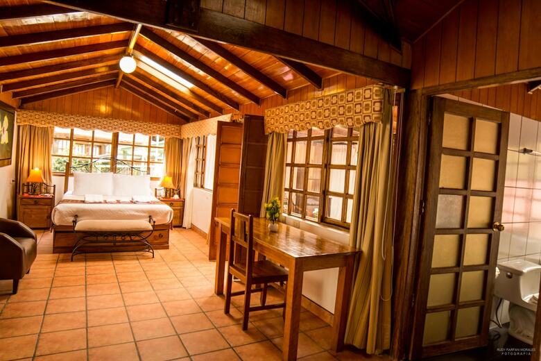 Gringo Bill's Boutique Hotel