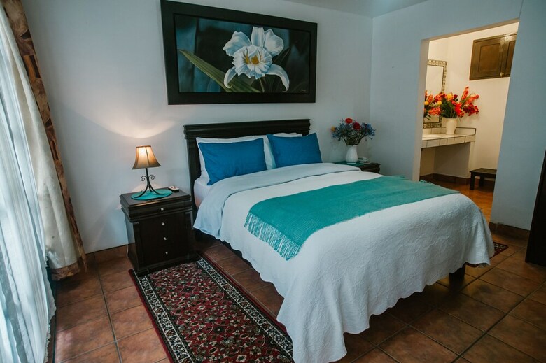 Gringo Bill's Boutique Hotel