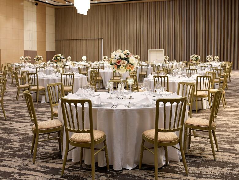 Radisson Blu Hotel & Convention Centre, Kigali