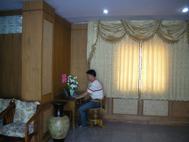 Hotel Veerasuda Condotel