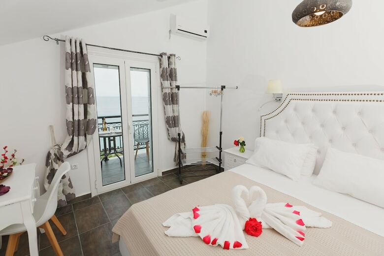 Apartamentos Stellatos House