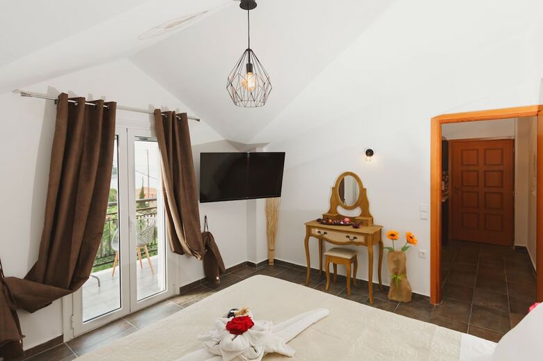 Apartamentos Stellatos House