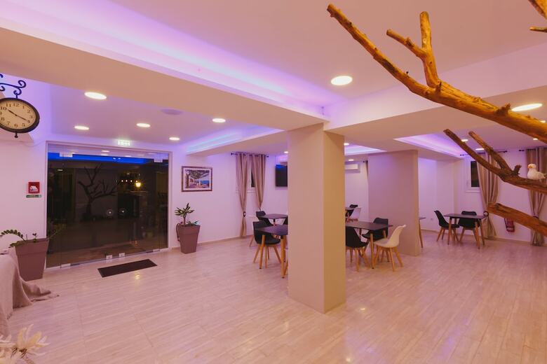 Apartamentos Stellatos House