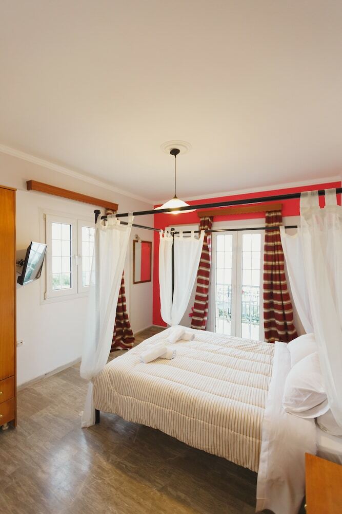 Apartamentos Stellatos House