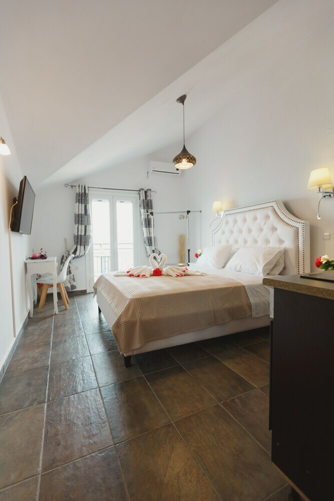 Apartamentos Stellatos House
