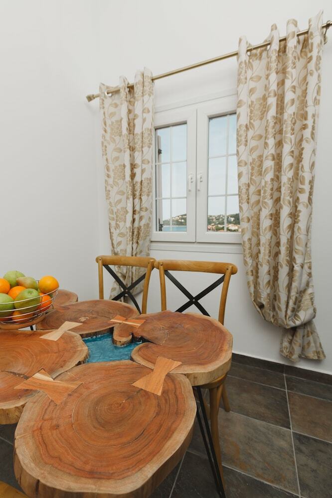 Apartamentos Stellatos House