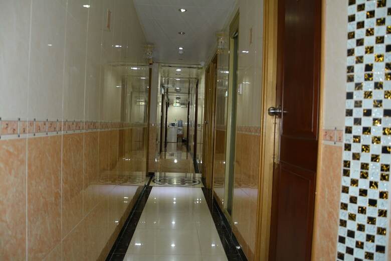 Hotel Everest Guest House