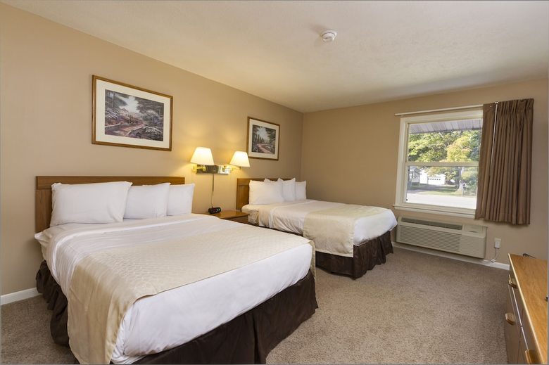 Terrace Bay Hotel