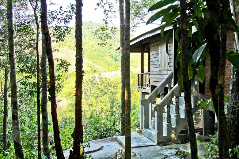Hostal Chestnut Hill Eco Resort