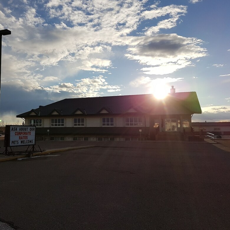 Garden Court Motel