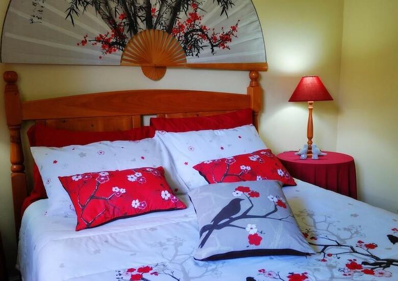 Chez Nous Bed & Breakfast