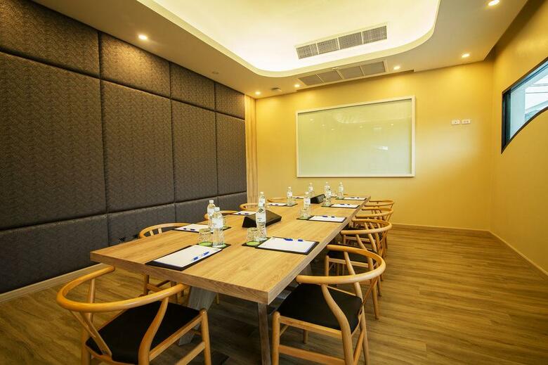 Hotel Holiday Inn Express Krabi Ao Nang Beach