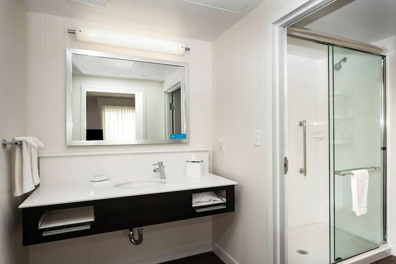 Hotel Hampton Inn & Suites By Hilton Seattle/northgate