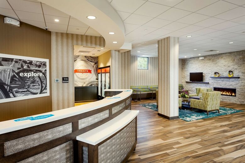 Hotel Hampton Inn & Suites By Hilton Seattle/northgate