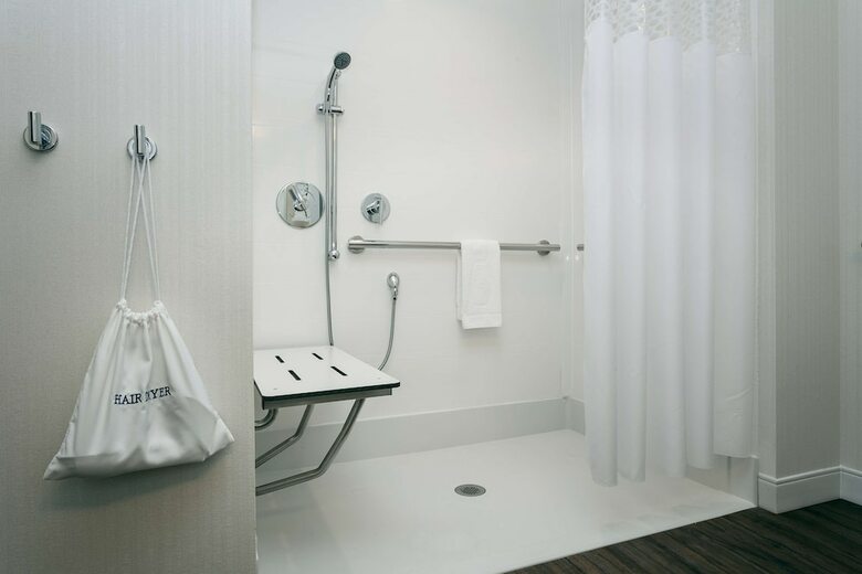 Hotel Hampton Inn & Suites By Hilton Seattle/northgate