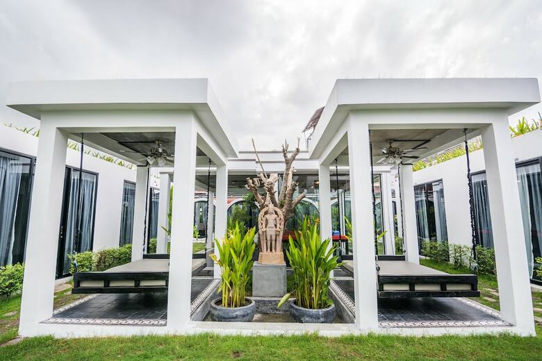 Ring Boutique Hotel