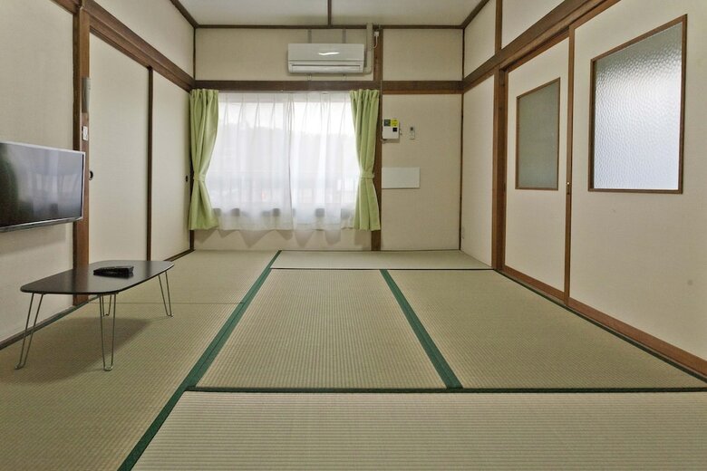 Hostal Dormitory Sandanya Guesthouse