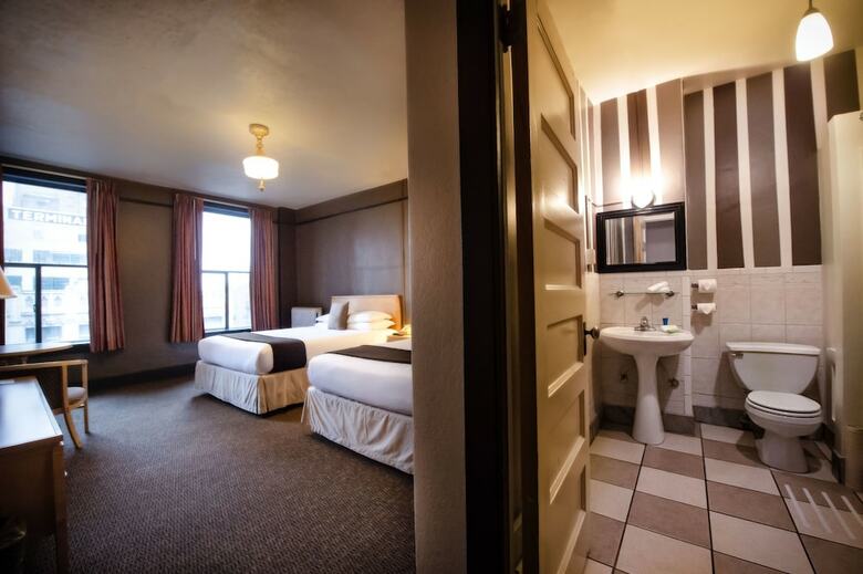 The Moore Hotel