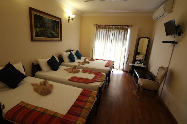 King Of Kandy Hotel