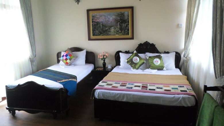 King Of Kandy Hotel
