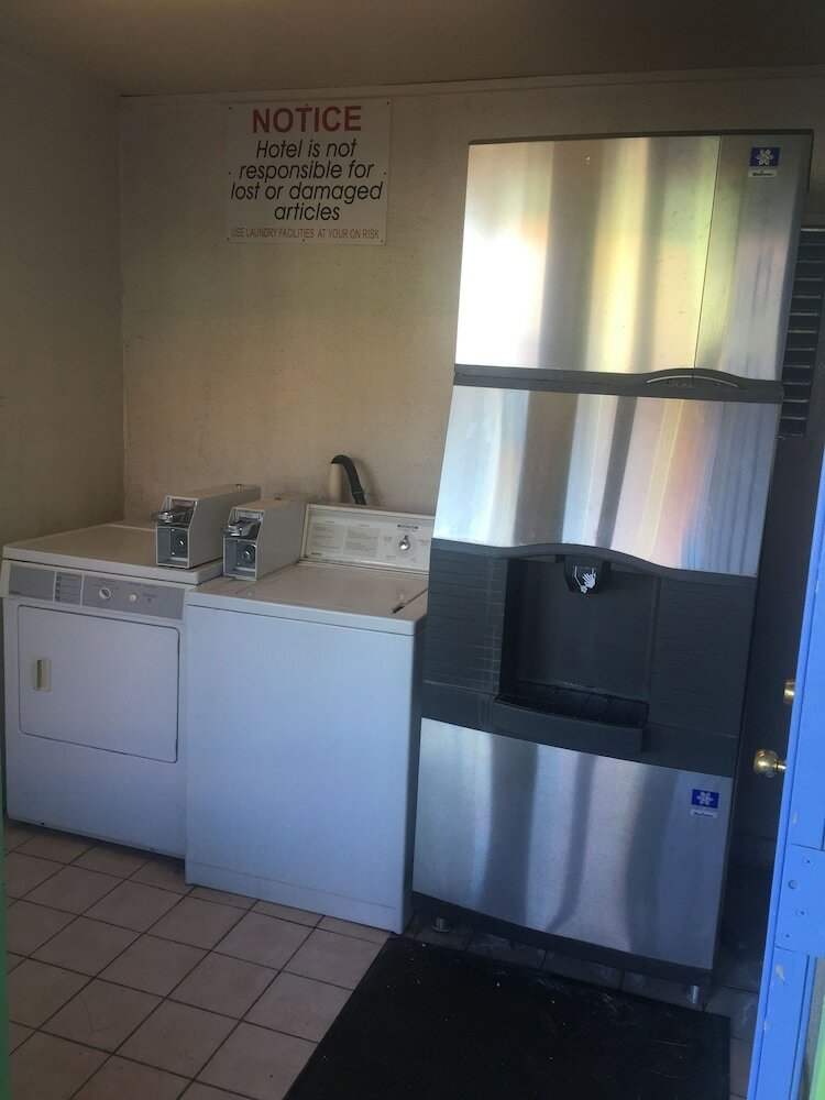 Motel American Best Value Inn